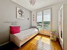 MEUDON BELLEVUE – Appartement familial et traversant de 95 m² – 3 / 4 chambres – Aucun travaux