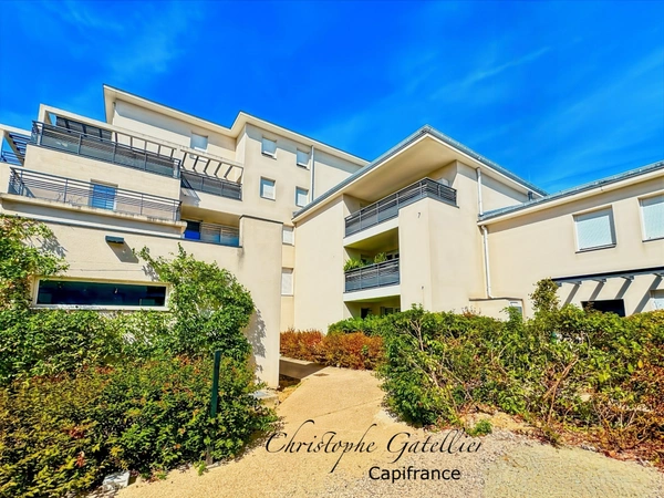 🌿 Appartement 4 pièces – 3 chambres - jardin - terrasse – double parking en sous-sol 🌿 