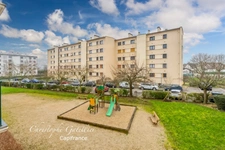 Appartement 2 chambres - Cave - parking - gare à pied