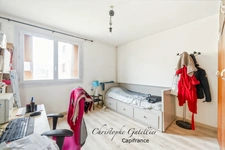 Appartement 2 chambres - Cave - parking - gare à pied