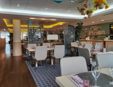 LMNP Roissy CDG – Studio 23 m² + parking – Bail 2032 – 5,7 % rendement