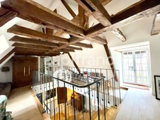 Propriété 4 chambres, parc de 6000 m2 à Luynes.