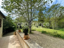 Propriété 4 chambres, parc de 6000 m2 à Luynes.