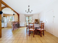 Maison Ballan-Miré, 4 chambres avec beau jardin