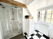 Propriété 4 chambres, parc de 6000 m2 à Luynes.
