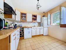 Maison Ballan-Miré, 4 chambres avec beau jardin