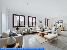 Appartement 100 m2 et 3 chambres, centre de BALLAN MIRE