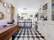 Propriété d'exception 275 m2 à Cheillé, avec dépendances et terrain à bâtir