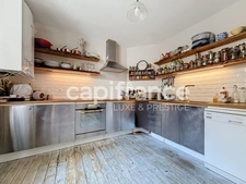 Maison de ville 4 chambres, garage, 265 m2