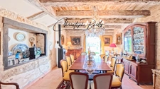 Lauzerte, propriété en pierre avec maison d’amis, piscine et vue sur 9 306 m², proche Montauban