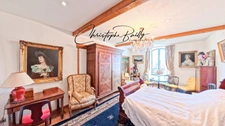 Lauzerte, propriété en pierre avec maison d’amis, piscine et vue sur 9 306 m², proche Montauban