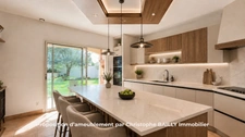 Launaguet, aux portes de Toulouse : villa 223 m² avec séjour cathédrale et piscine
