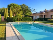 Villa de plain-pied 5 pièces 3 chambres à MONTAUBAN (82) avec jardin arboré et piscine 