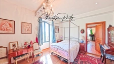 Lauzerte, propriété en pierre avec maison d’amis, piscine et vue sur 9 306 m², proche Montauban