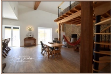 Secteur de ST-COUAT D'AUDE (11). Maison T5 style loft R+1  et Maisonnette T2 avec grand garage