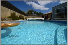 CARCASSONNE proche centre ville. Maison T6 Plain pied 130m² sur terrain de 508 m² avec grand garage et piscine.