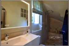Proche de CARCASSONNE. Demaure de charme en pierre  P9 de 350 m² avec piscine - Terrain de 2 ha.