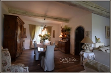 Proche de CARCASSONNE. Demaure de charme en pierre  P9 de 350 m² avec piscine - Terrain de 2 ha.