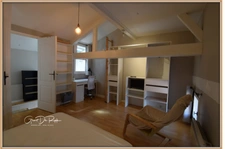 CARCASSONNE Centre ville. Maison de ville T4 71 m²- prête à vivre - Vendue meublée - 94000 €