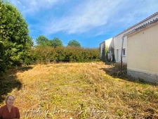 Maison à vendre 7 pièces SAINT PIERRE D'AMILLY (17)