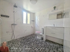 Maison à vendre 7 pièces SAINT PIERRE D'AMILLY (17)
