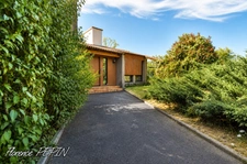 Maison d'architecte avec dépendance, étang et plus de 3,3 hectares de nature à 10 minutes de Pornic