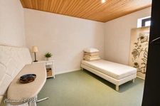 Maison d'architecte avec dépendance, étang et plus de 3,3 hectares de nature à 10 minutes de Pornic