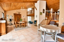 Maison d'architecte avec dépendance, étang et plus de 3,3 hectares de nature à 10 minutes de Pornic