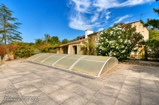 Maison d'architecte avec dépendance, étang et plus de 3,3 hectares de nature à 10 minutes de Pornic