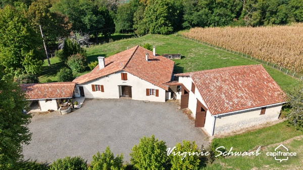 MIMBASTE (40), FERME LANDAISE DE PLAIN-PIED - 4 CHAMBRES - DÉPENDANCES - TERRAIN 4 500 M² 