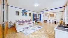 DAX – 5-bedroom house with swimming pool + 2 independent apartments with rental income