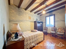 MIMBASTE (40), FERME LANDAISE DE PLAIN-PIED - 4 CHAMBRES - DÉPENDANCES - TERRAIN 4 500 M² 