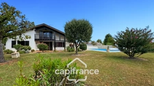 MAISON 7 PIECES AVEC PISCINE – DEPENDANCES - CENTRE DE POMAREZ 40 – 1 604 m² DE TERRAIN