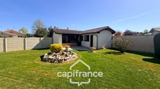 POMAREZ 40 - HOUSE 164 m2 - 4 BEDROOMS - OUTBUILDING - SWIMMING POOL - ENCLOSED GROUNDS