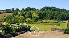 Saint Cricq Chalosse (40), Maison familiale de plain-pied avec dépendance - étang - sur 1 hectare de terrain en Chalosse 