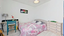 DAX – 5-bedroom house with swimming pool + 2 independent apartments with rental income