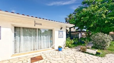 DAX – 5-bedroom house with swimming pool + 2 independent apartments with rental income