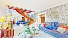Dpt  (64)PUYOO AU CALME, PROPRIÉTÉ DE CARACTÈRE – 192 m² – DÉPENDANCES – APPARTEMENT T3 LOUÉ – CADRE PRIVILÉGIÉ