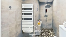 Dpt  (64)PUYOO AU CALME, PROPRIÉTÉ DE CARACTÈRE – 192 m² – DÉPENDANCES – APPARTEMENT T3 LOUÉ – CADRE PRIVILÉGIÉ