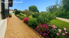 POMAREZ 40 - HOUSE 164 m2 - 4 BEDROOMS - OUTBUILDING - SWIMMING POOL - ENCLOSED GROUNDS