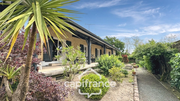 CASTETS 40  – Maison rénovée de 123 m² avec T1 indépendant, sous-sol aménageable de 100 m² et jardin paysagé