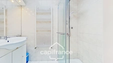DAX – 5-bedroom house with swimming pool + 2 independent apartments with rental income