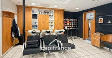 Fonds de commerce à vendre SOUSTONS (40) – Salon de coiffure clé en main