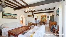 HABAS (40), Spacieuse maison familiale, sur terrain clos sans vis à vis de 2 600 m² avec piscine et double garage.