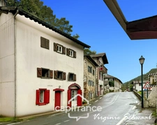 ARNEGUY (64) APPARTEMENT EN DUPLEX, 3 CHAMBRES 