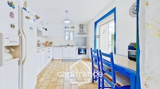 DAX – 5-bedroom house with swimming pool + 2 independent apartments with rental income
