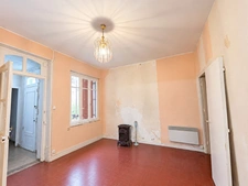 Maison à vendre 5 pièces LA GUERCHE SUR L'AUBOIS (18)