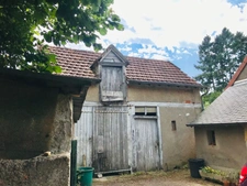 Maison à vendre - Longère à rénover à PRECY (18)