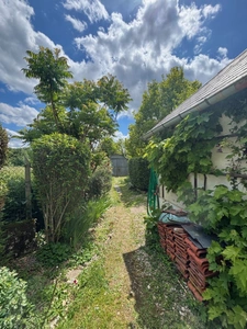 Dpt Cher (18), à vendre BEFFES maison P5 avec piscine