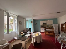Maison à vendre 15 pièces proche de MARSEILLES LES AUBIGNY (18)